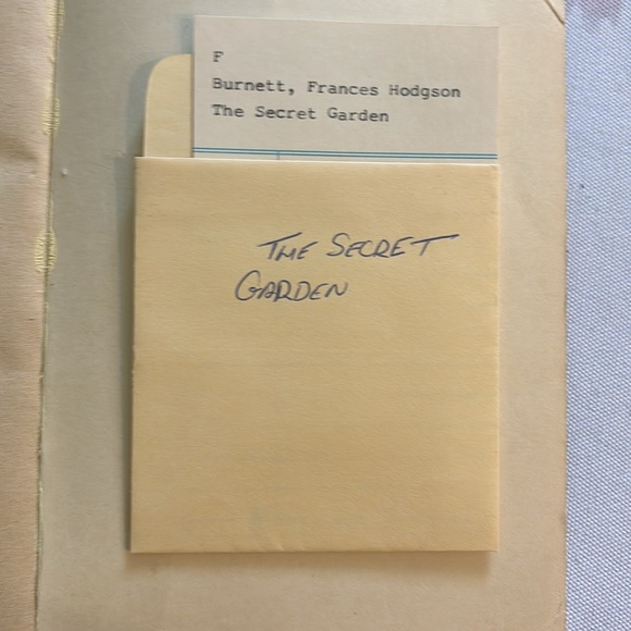 *Vintage*The Secret Garden Book - Picture 7 of 7